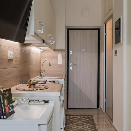 μελίτατα 19 *