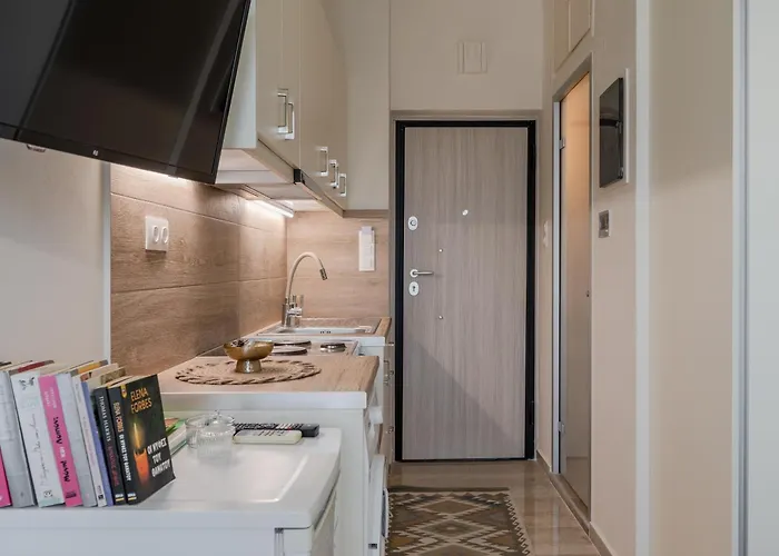 μελίτατα 19 *